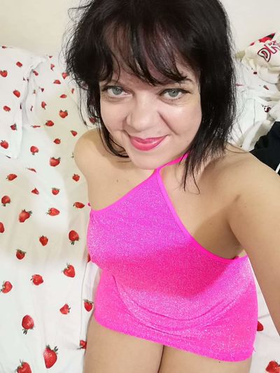 Laurie Ramos - Escort Girl from Clinton Michigan