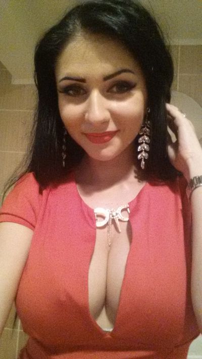 Middle Eastern Escort in Richardson Texas
